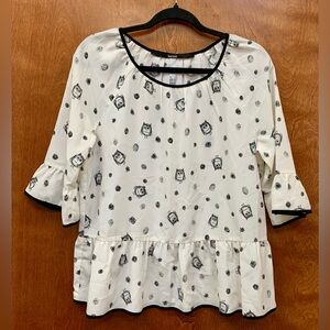 kensie ruffled babydoll sheer whimsical owl blouse black & white size medium